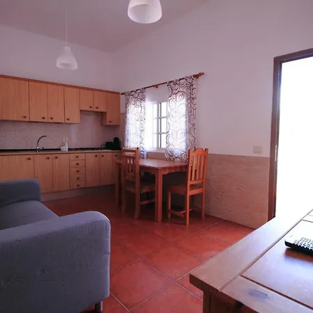 Montana Valles De Ortega -d Apartment